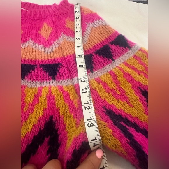brand: a. new day pink sweater, with print, size: L - Picture 6 of 9